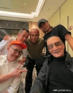 ​谢霆锋与父亲谢贤，96岁奶爸导演霸气依旧！