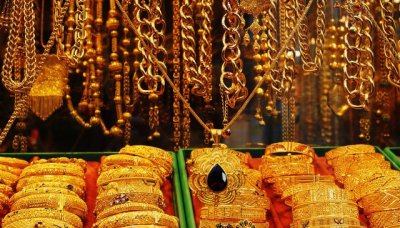 ​珠宝店员：买黄金首饰这几种类型品牌千万不要买，越买越亏