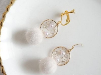 ​蚊香盘耳夹怎么戴，耳夹白色软垫怎么用