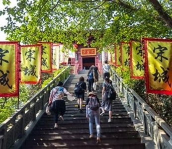 ​来杭州旅游情侣该去哪些景点？建议看看这五个景点，皆是心头好