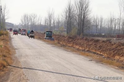 ​在游子的心中，故乡的农村是这个样子的，处处满溢着泥土的清香