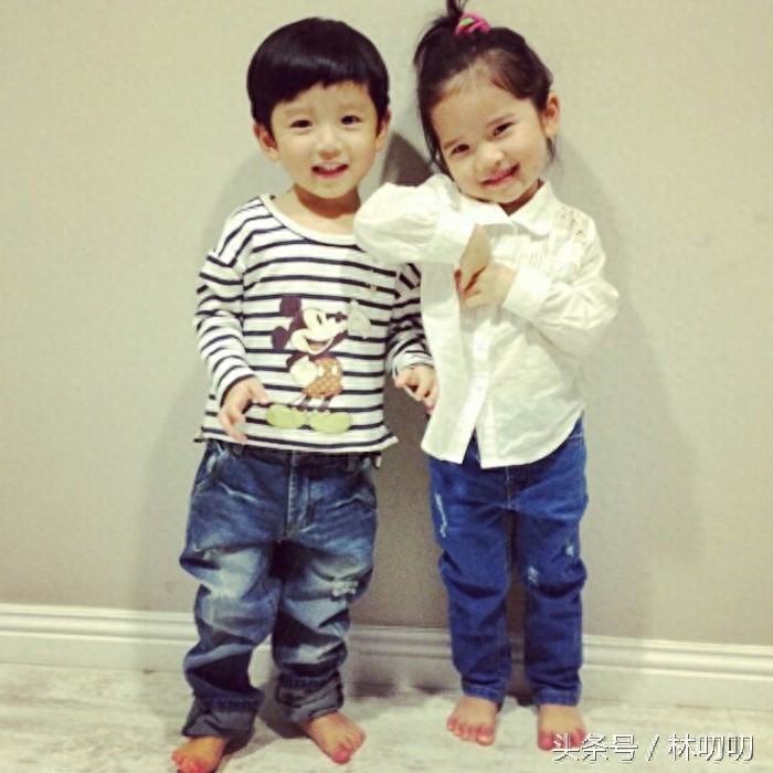 超萌超可爱的龙凤胎，看完心都融化了