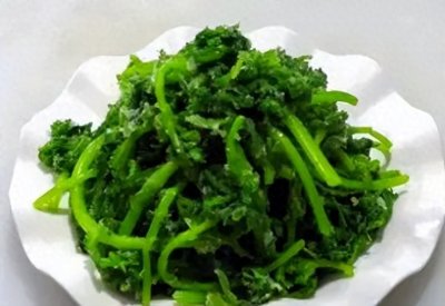 ​分享茼蒿的5种美味做法，鲜香下饭吃不腻，调胃健脾助睡眠！