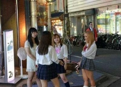 ​日本的孩子到底有多“早熟”？一组图片带你体验，实在令人唏嘘