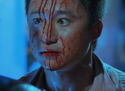 ​吴京出演的电影《杀破狼》有两个结局，港版的那个更切题