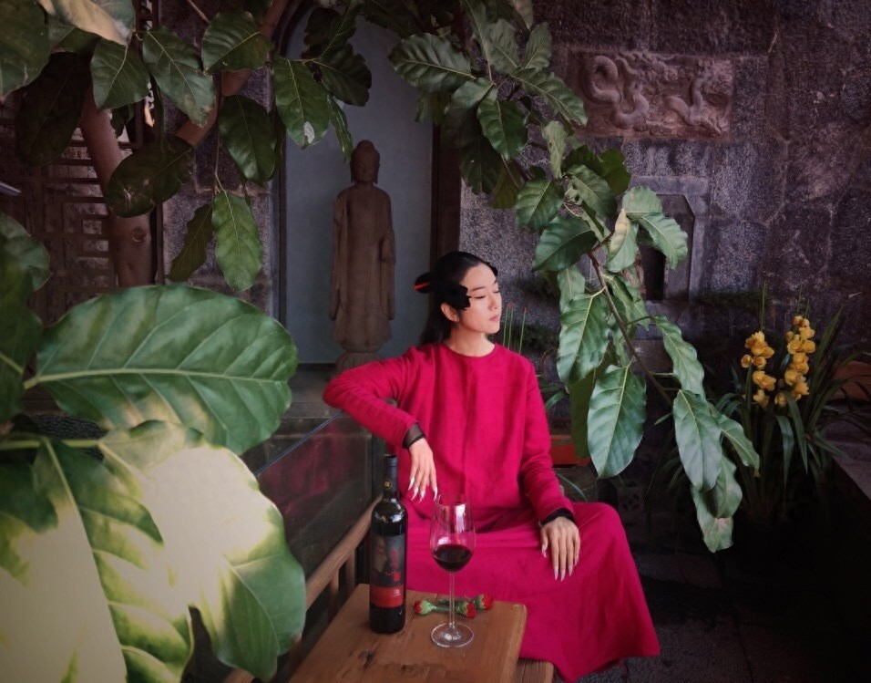 仙女遗落在人间的住处!杨丽萍在洱海边的月亮宫、太阳宫美呆了