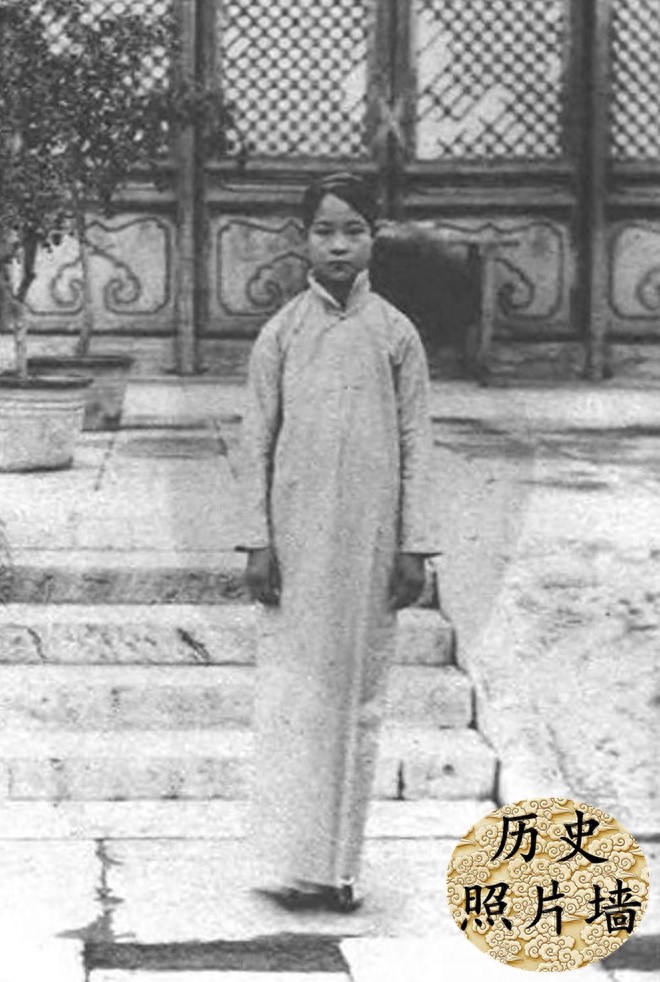 真实的清朝宫女老照片：图四是宫女选秀现场，图八是皇后贴身宫女
