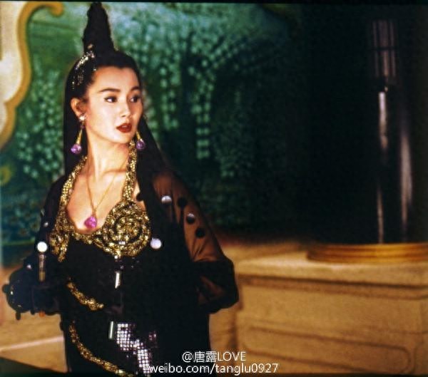 大牌云集的《东成西就》，哪个片段让你念念不忘？