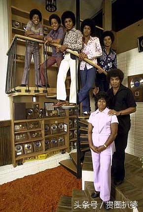 迈克尔杰克逊58岁诞辰！巨星传奇一生回顾！