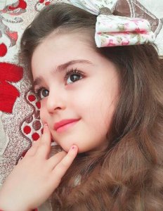 ​伊朗小姑娘Mahdis这样的女儿谁不想要呢！