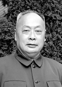 ​开国元帅陈毅，帅门出英才，四个子女今何在？