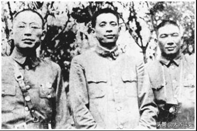 ​他是国军中将，人送外号“飞将军”，活了103岁，晚年写书出版