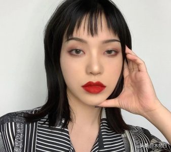 ​好看唇形集合：M型唇经典，樱桃唇可爱，高级唇更耐看，你是哪种