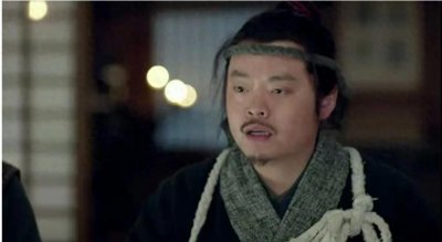 ​《琅琊榜》童路为啥叛变？因为他像极了一个人，那个人是武大郎