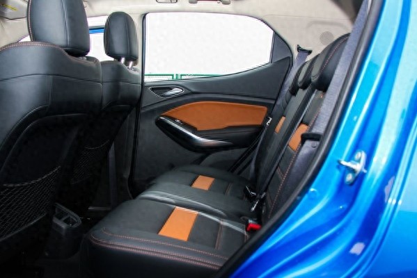 比亚迪元详解,让你买的放心,用的舒心。