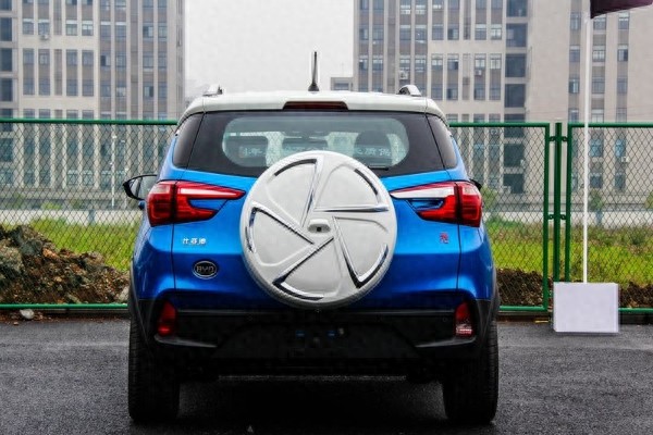 比亚迪元详解,让你买的放心,用的舒心。