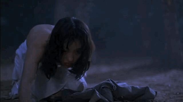 鬼后王小凤大尺度主演,林正英动作指导,因太过暴力剪辑版本太多