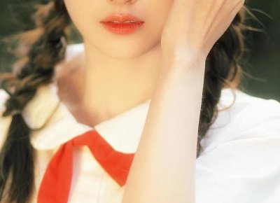 ​和喜欢的女生怎么聊天让她喜欢你？