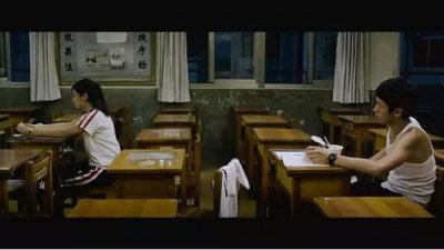 ​高冷女生越追越冷淡，该怎么做？