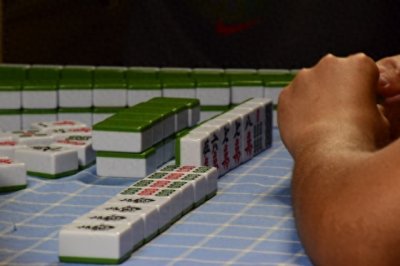 ​手机麻将赢8.8万全没收！四川大姐两年倒贴八万，一句话点破玩家