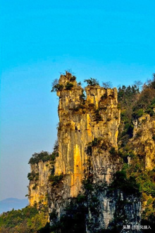 在湖北长阳的清江方山观风景赏民俗（上）