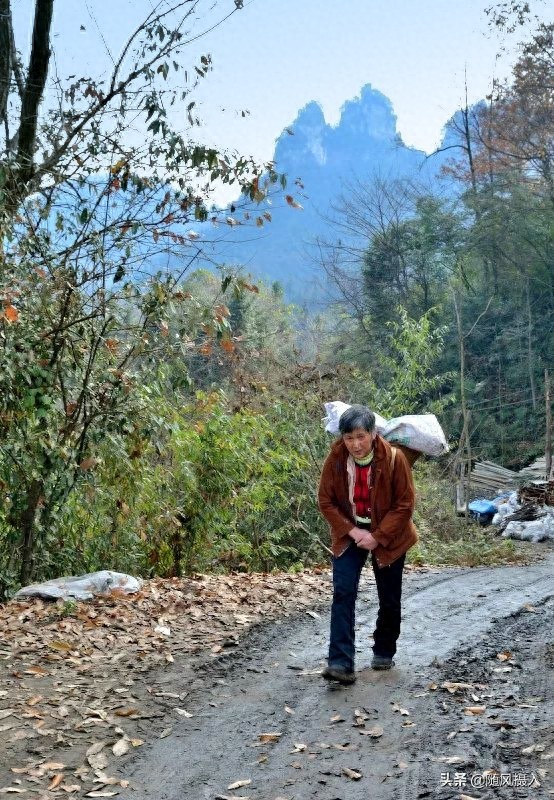 在湖北长阳的清江方山观风景赏民俗（上）