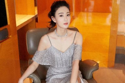 ​侯梦莎：我这辈子最正确的选择，就是嫁给我的同行丈夫