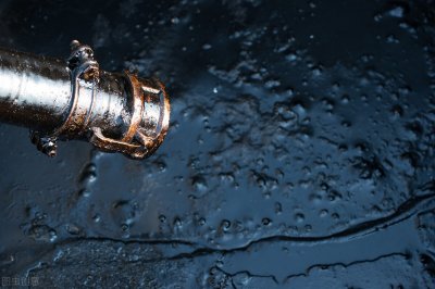 ​石油价格全球最低，却只有中国敢大肆购买，我国对伊朗有多重要？