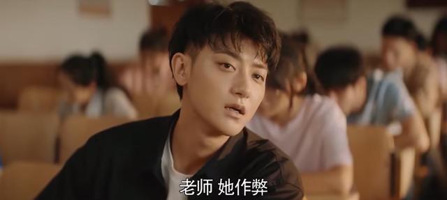 被亲了100多遍看都不腻(别亲了这种戏码)(9)