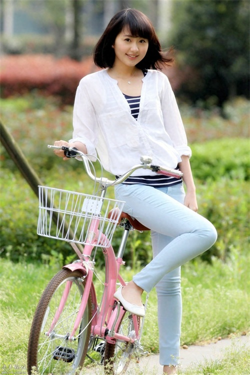 甜美可爱，机智灵动，“荧幕宠儿”孙耀琦