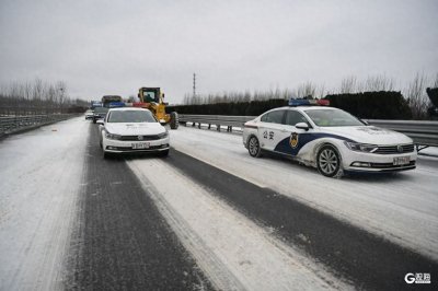 ​青岛辖区高速有限速、有限行！青岛交警强化巡逻管控并发布安全出行提醒