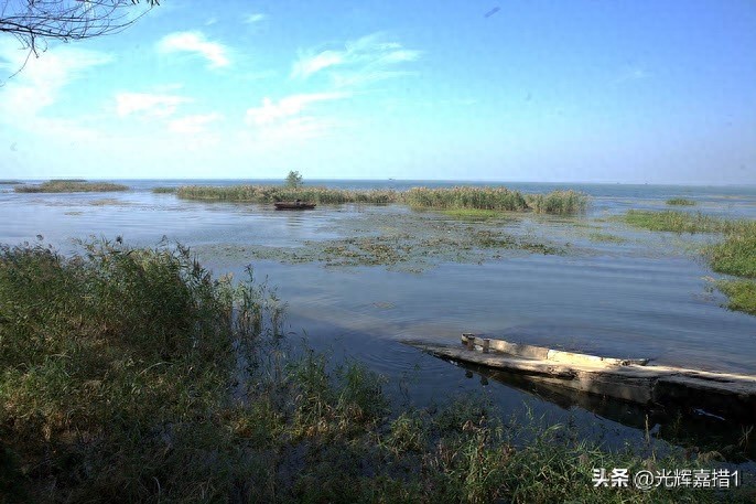 江苏省北部宿迁和新沂间湖泊，骆马湖