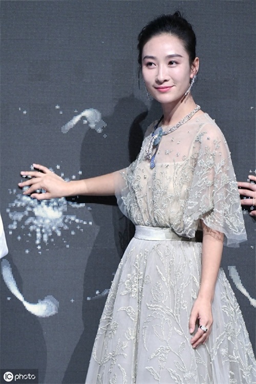 陶昕然在事业巅峰嫁人，曾因《甄嬛传》走红