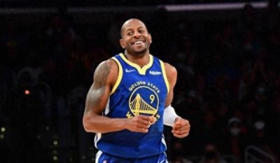 ​无惧勇士！伊戈达拉的篮球传奇