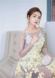 麦迪娜：异域风情美人，独有的魅力成影视界中的“呆萌小妖”