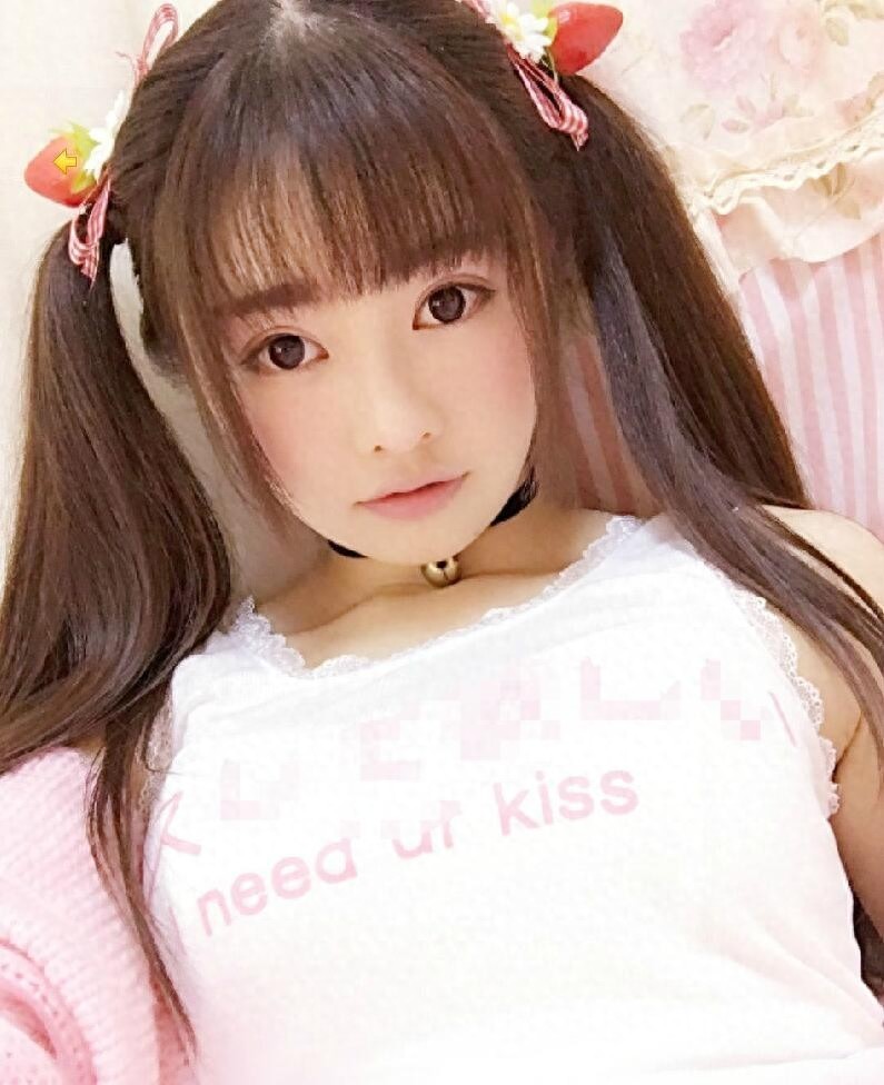 激萌showgirl兰幼金晒猫咪写真,快来领回家