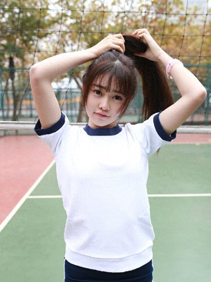 激萌showgirl兰幼金晒猫咪写真,快来领回家